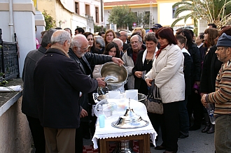 PICT2106 small THEOPHANY Holy Water prepaired.jpg - 76610 Bytes
